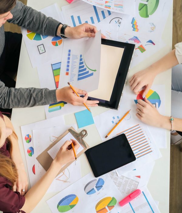 people-office_144627-38002